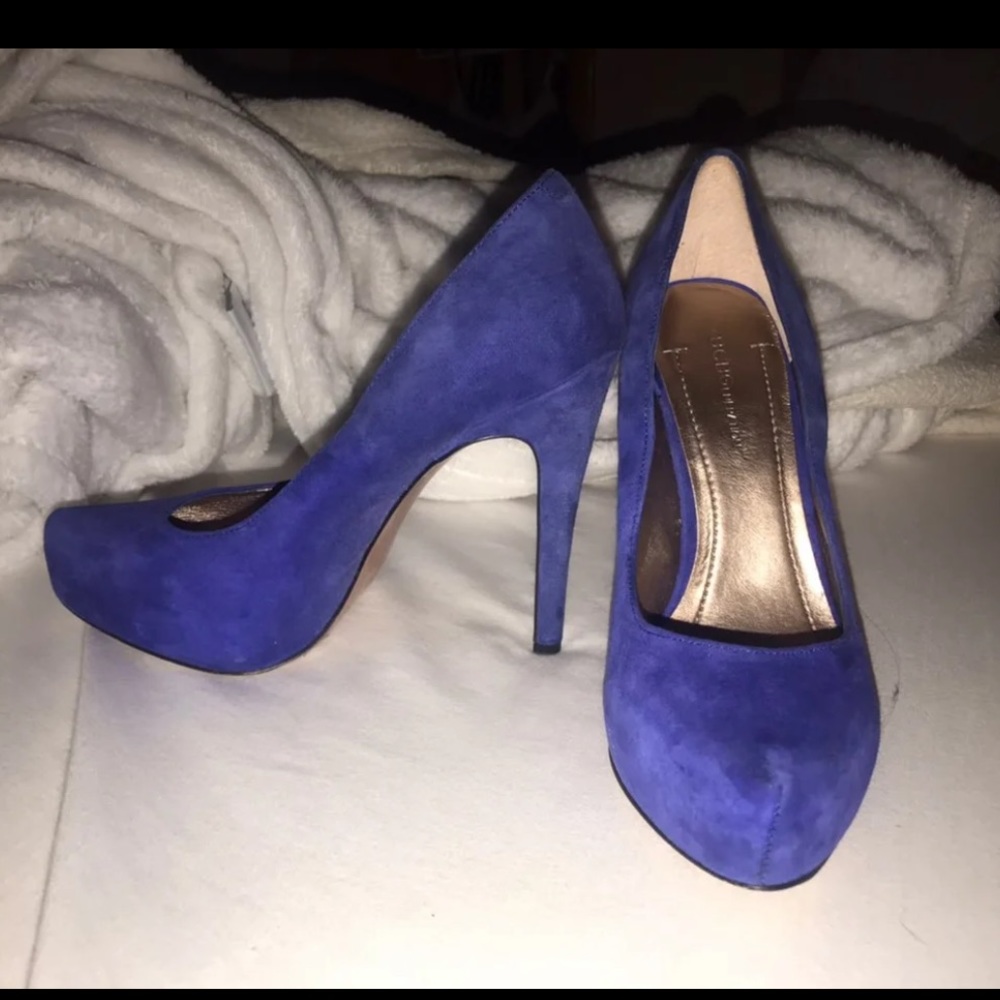 BCBG suede heels